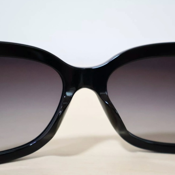 🕶️EUC Rare Chanel Tweed Boy CC Sunglasses🕶️ - Picture 12 of 17